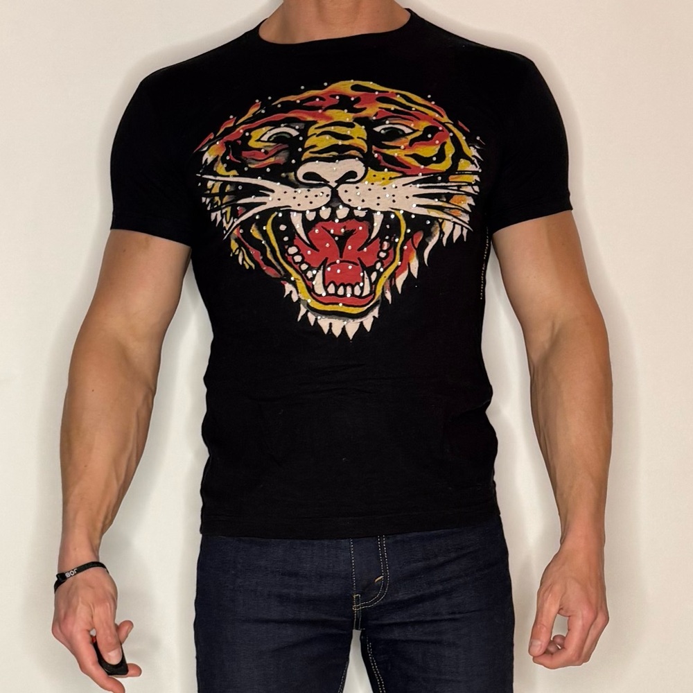 Men's Black Graphic T-Shirt